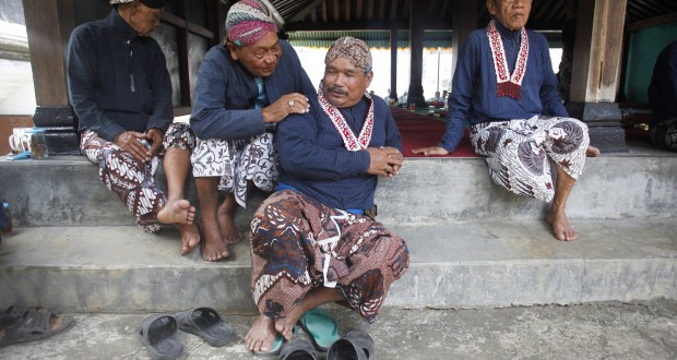 Perbincangan Abdi Dalem Kraton Yogyakarta Berita Daerah Perbincangan Abdi Dalem Kraton Yogyakarta Berita Daerah