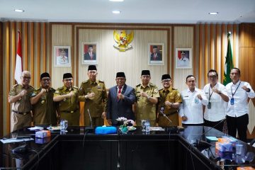 Pembentukan otonomi baru akan mempercepat akses layanan dan memperpendek rentang kendali, sehingga pertumbuhan daerah yang dimaksud akan dipercepat.