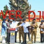 Ditambahkan Presiden, infrastruktur ketiga yang juga diresmikan adalah 11 ruas jalan daerah sepanjang 66 km dengan anggaran biaya Rp379 miliar yang ditangani dengan IJD tersebar di 8 kabupaten/kota di Provinsi Jawa Timur yakni Kabupaten Pamekasan, Sampang, Sumenep, Pasuruan, Jombang, Gresik, Lamongan, dan Sidoarjo.